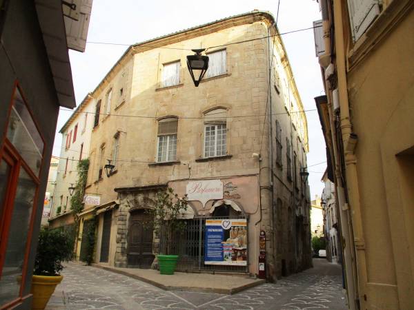 Lodeve_0.jpg